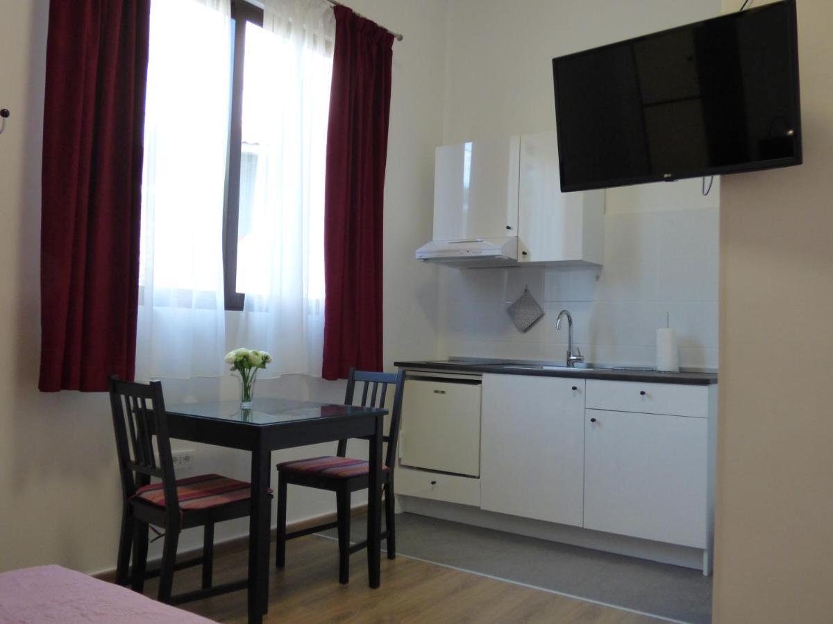 Apartman Mira Split Buitenkant foto
